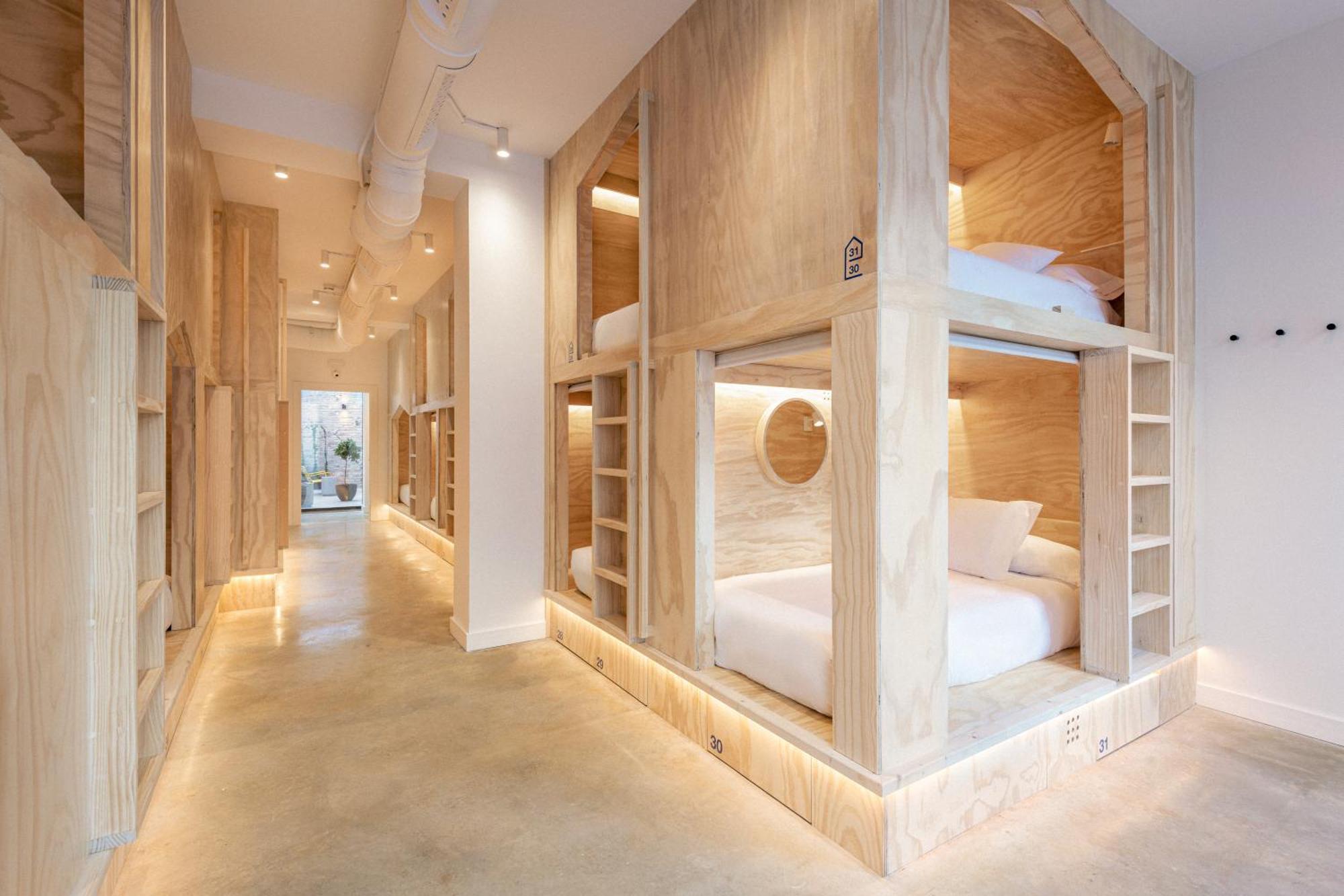 Colo Colo Hostel Valencia Bagian luar foto